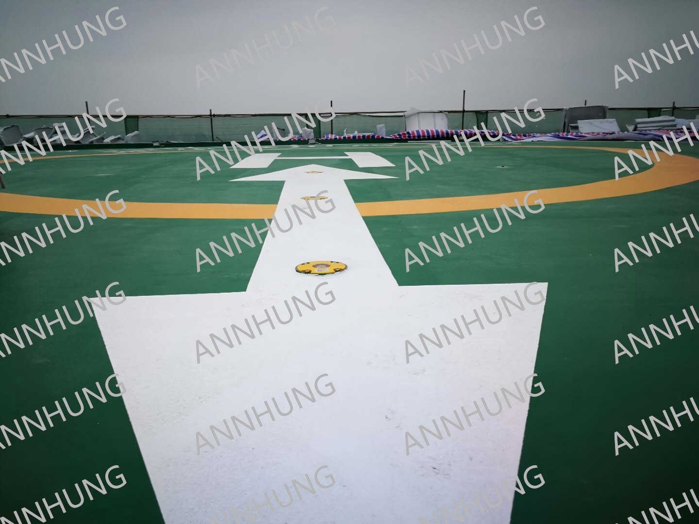 najnowsza sprawa firmy na temat Building Rooftop Helipad Case Study: AH-HP-I Serial LED Heliport Inset Light