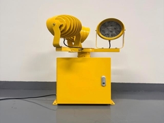 Światło obrotowe lotniska dla lądowiska